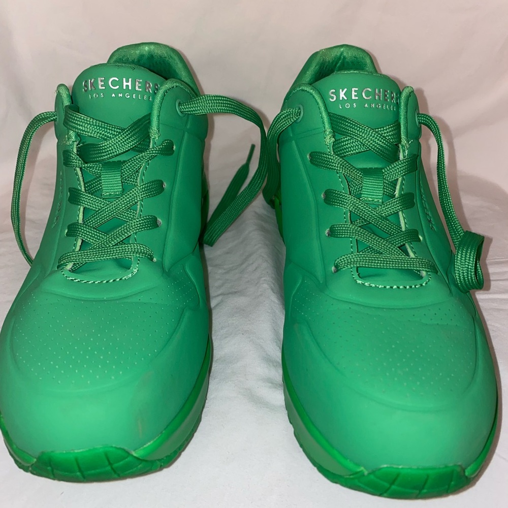 SKECHERS WOMENS UNO GRASS GREEN SZ 10
